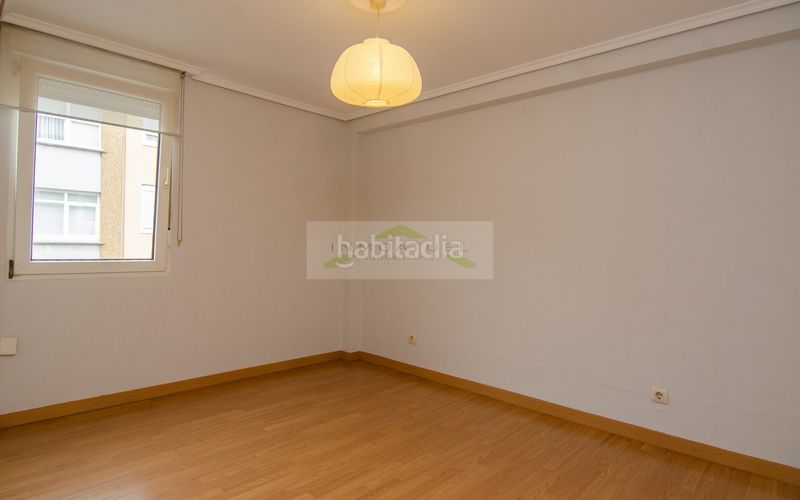 Foto cf192b9a-6c33-4328-abfa-0baa4bfd0b1c. Pis a Sagrada Familia Coruña (A)
