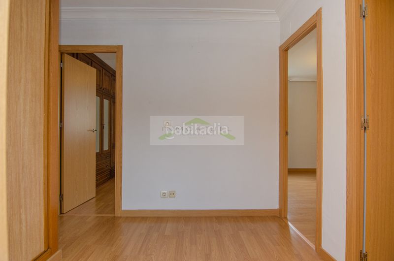 Foto d3443e59-a79a-40b7-a1a4-4061b334307b. Pis a Sagrada Familia Coruña (A)