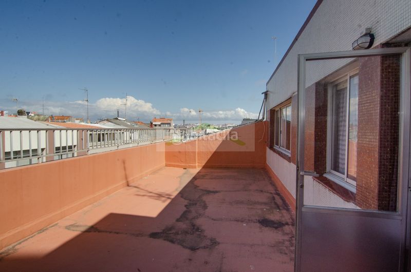 Foto 01eaa576-0b02-4c28-adb3-d60645926a2e. Location appartement avec chauffage dans Os Mallos Coruña (A)