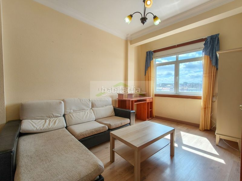 Foto 98ed9df0-79a7-4385-97b9-66ba1bb93861. Rent flat in Os Mallos Coruña (A)