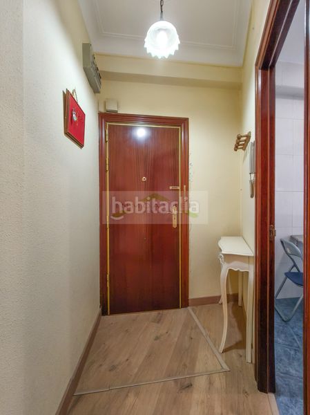 Foto a25f432f-8eca-4728-93ff-4830b2d30d15. Rent flat in Os Mallos Coruña (A)
