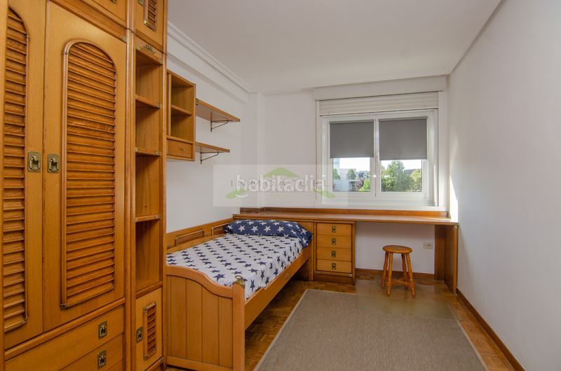 Foto a1d7d4b7-8fa8-468c-8e34-58abd0d708e4. Rent flat in Os Mallos Coruña (A)