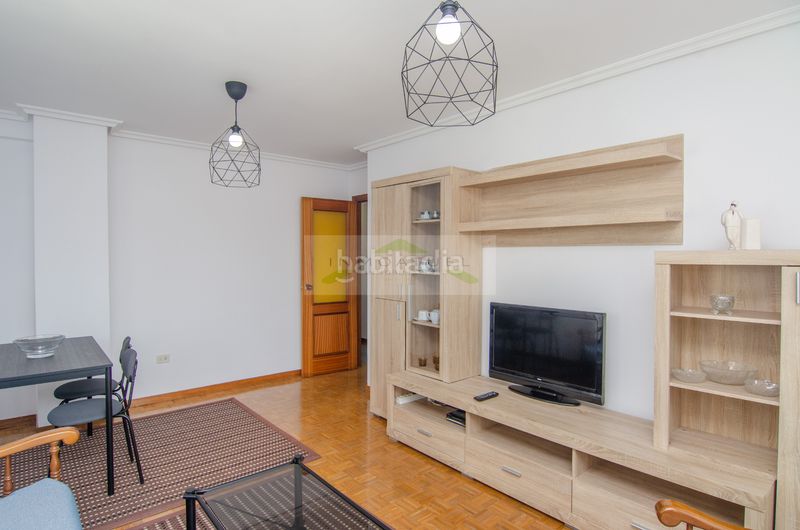 Foto fc8354cf-889f-4a68-b36f-016bb526b888. Rent flat in Os Mallos Coruña (A)