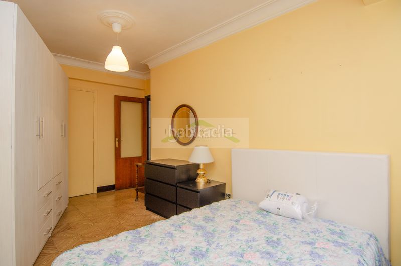 Foto 0dd6ecb2-a308-4ec3-8380-90daf181a8fe. Rent flat in Os Mallos Coruña (A)