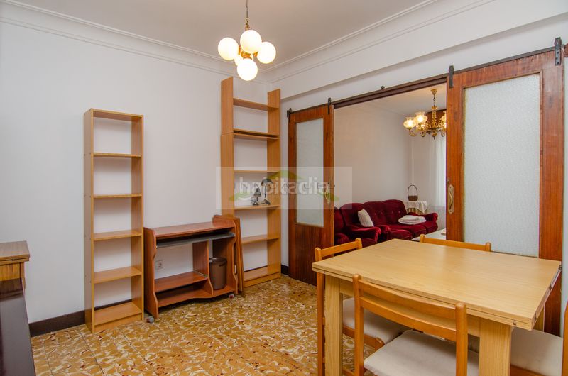 Foto 4c202d90-e22e-4fab-8ed0-4cd30d372364. Rent flat in Os Mallos Coruña (A)