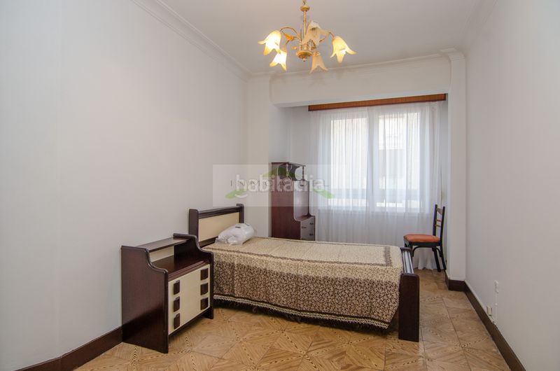 Foto 67b73605-203b-49d6-9c2a-24269073d14a. Rent flat in Os Mallos Coruña (A)