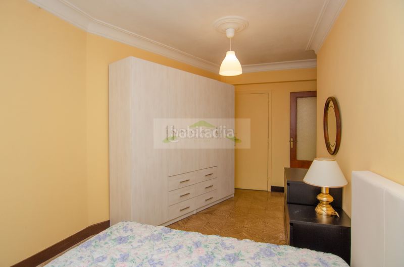 Foto 68421f58-1ec8-4fed-b07c-8c7622470ed9. Rent flat in Os Mallos Coruña (A)