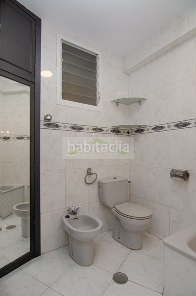 Foto 79b16c6d-70cc-40a8-8296-4542f9a63fff. Rent flat in Os Mallos Coruña (A)