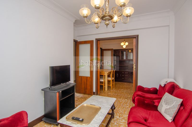 Foto b4969207-7bcc-4808-81e5-83412bb921cd. Rent flat in Os Mallos Coruña (A)