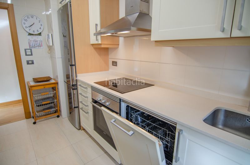 Foto a427b225-74f2-4a98-9a73-ff7bddc648af. Rent flat with heating in Vioño Coruña (A)