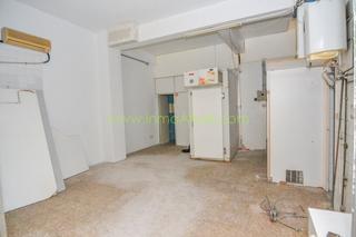 Local Comercial en Rúa Sagrada Familia 24