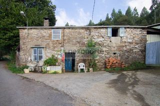 Masia en Pedreira pequena. Casa rural en venta en muras.