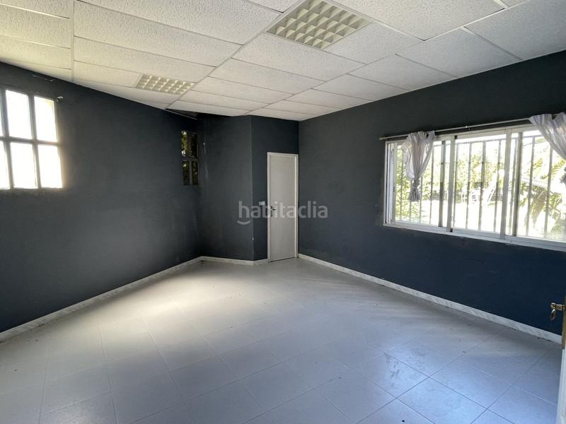 Foto 23770840-fa25-4d7f-94a0-a3ae5b2b52f8. Local commercial dans Pontes de García Rodríguez (As)