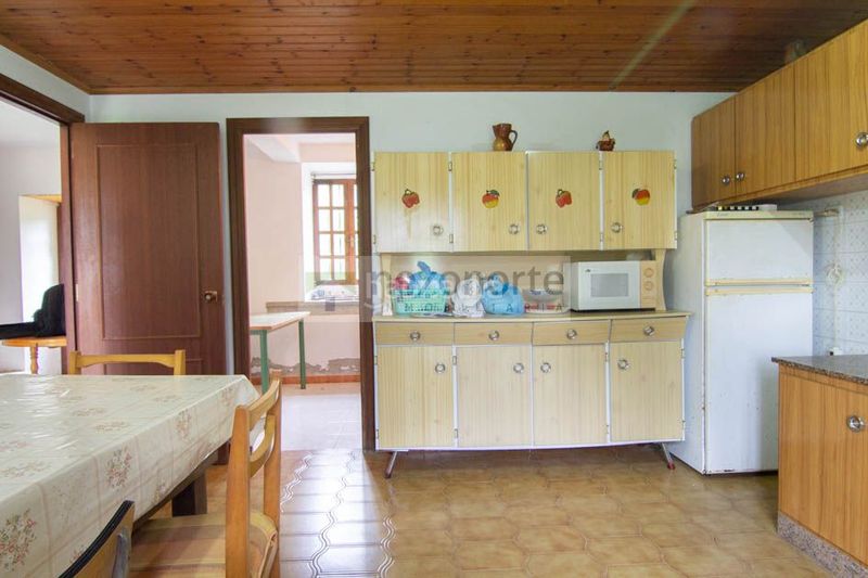 Foto ee4392ba-e780-4848-98cc-1f0005d30bbc. Masia a queiroga 4 a Somozas (As)