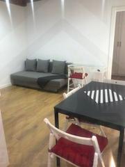 Rent Flat  Carrer de la vila joiosa. Alquiler temporal de una habitación amueblado y equipado