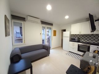 Miete Etagenwohnung  Carrer de sant miquel. Alquiler temporal justificable!!!! piso de dos habitaciones !!!