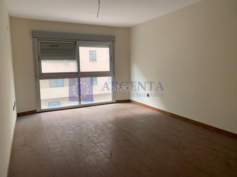 Foto f418817c-261f-4e9b-b1fd-688218e7f7d2. Appartement avec chauffage parking dans Centro Cáceres