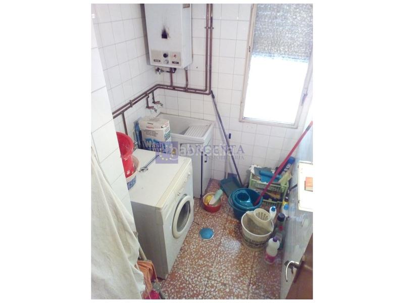 Foto 4a4729a5-0ce7-4fd1-8e67-606e3b78870f. Pis amb calefacció a Centro Cáceres