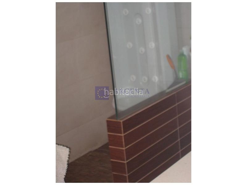 Foto bfd850fa-a7ce-46d2-87ef-e50af47d2486. Etagenwohnung mit pool in Casco Antiguo Cáceres