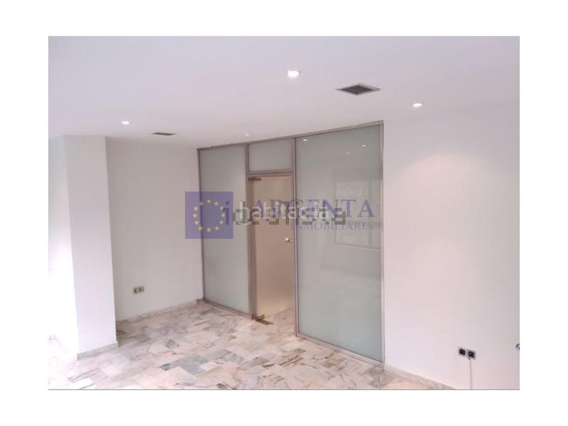 Foto 8bb11459-c55b-41aa-8050-39902a249878. Alquiler local comercial alquiler céntrico local en Cáceres