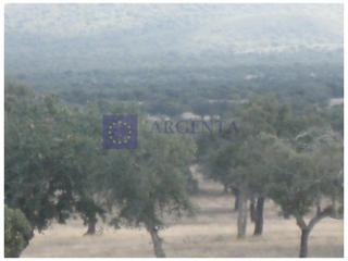 Masia a Casco Antiguo. Finca ganadera de unas 130 hectáreas en la zona de cáceres