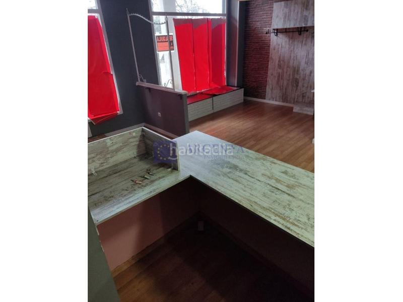 Foto 92a85d65-0946-4665-961d-144035886b49. Alquiler local comercial alquiler local en zona nuevo en Cáceres