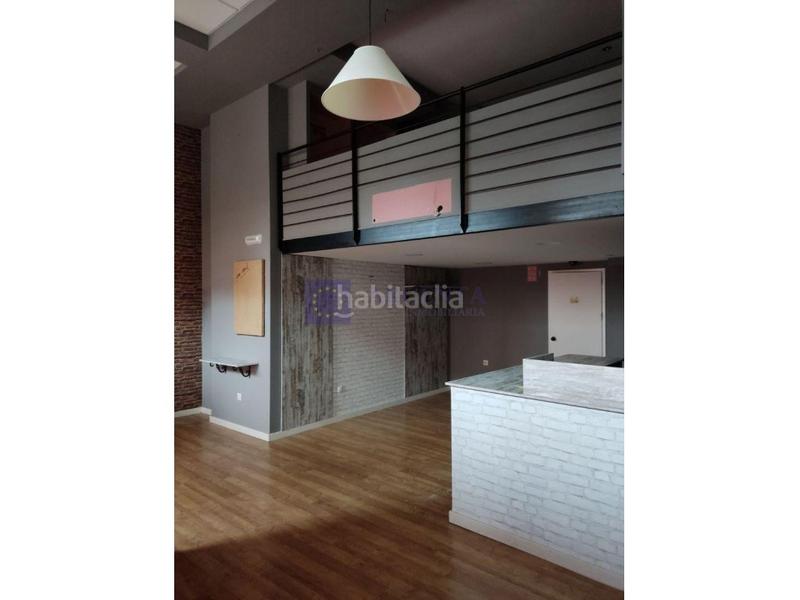 Foto c3c7c73e-466a-4e86-88e5-cd8d08e93b9e. Alquiler local comercial alquiler local en zona nuevo en Cáceres