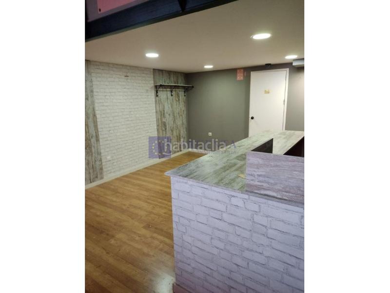 Foto 9e2b4c18-b287-4de5-a78d-f3e79205af71. Rent business premise in nuevo Cáceres Cáceres