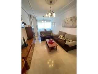 Location Appartement  N/a. Alquiler piso en zona fratres 4 dormitorios