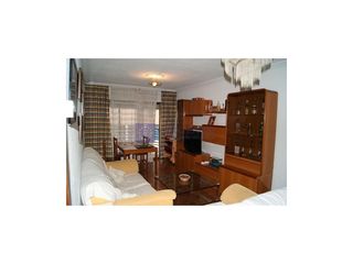 Rent Flat in Centro. Piso centro estudiantes alquiler 4 dormitorios