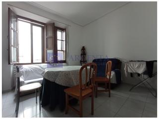 Piso en Casco Antiguo. Piso venta zona parte antigua 3 habitaciones