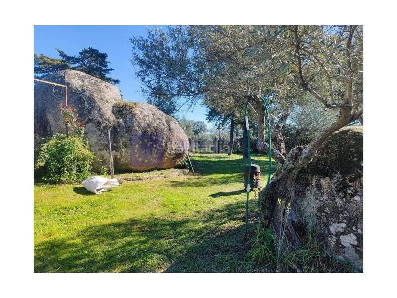 Foto bcd81105-93be-455b-9e65-3b9bf77fdcbc. Masia a Malpartida de Cáceres