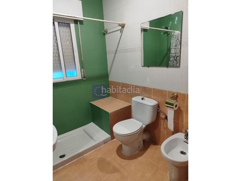 Foto 90f741a4-6ad2-414a-9b07-8d2dd921d00b. Piso venta piso Centro alquiler estudiantes en Centro Cáceres