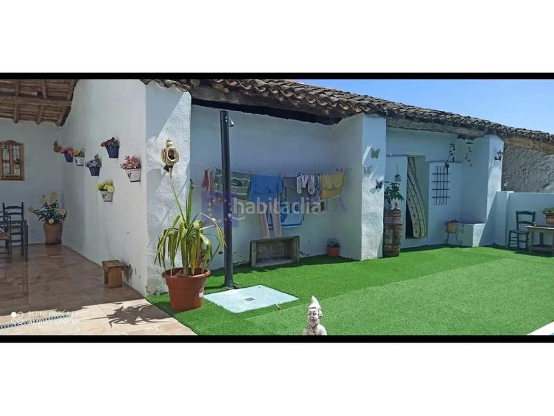 Foto b343d6dd-5092-4f7c-a81a-0d05d69897d5. Masia a Galisteo