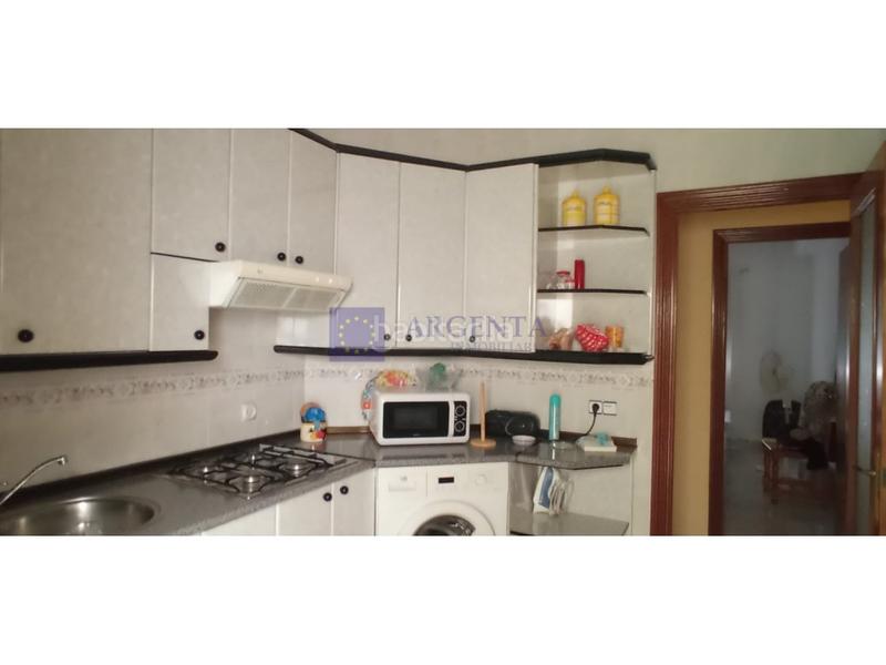 Foto ef79a9fe-dcea-487d-b9c6-337c82150c98. Casa amb aparcament a Torreorgaz