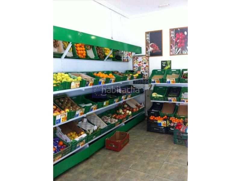 Foto 8d54e321-f454-4570-bc27-96b6683793e0. Lloguer local comercial a Centro Cáceres