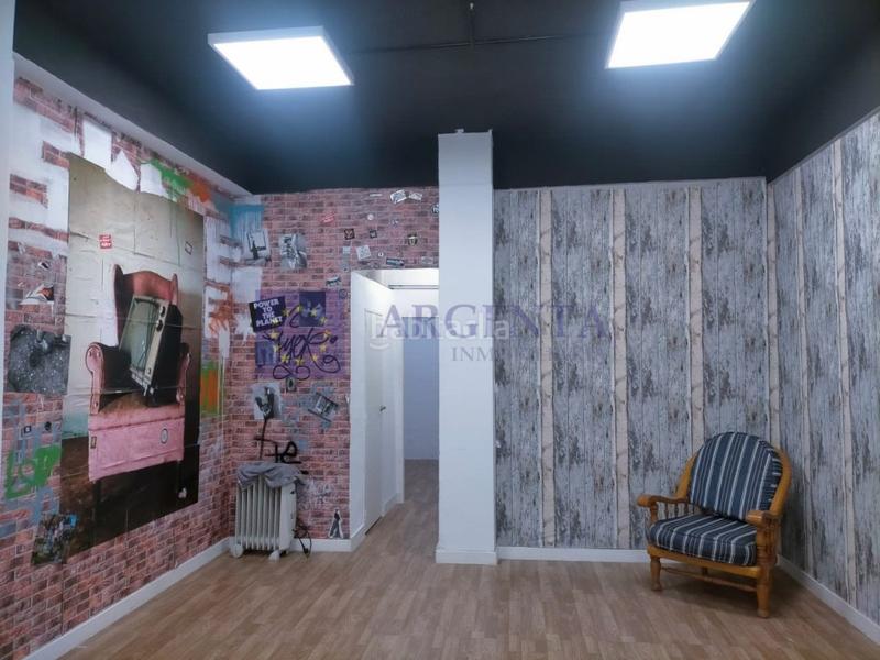 Foto 41d3cf97-1471-471e-a268-69ea7ce8393a. Alquiler local comercial local Centro en Centro Cáceres