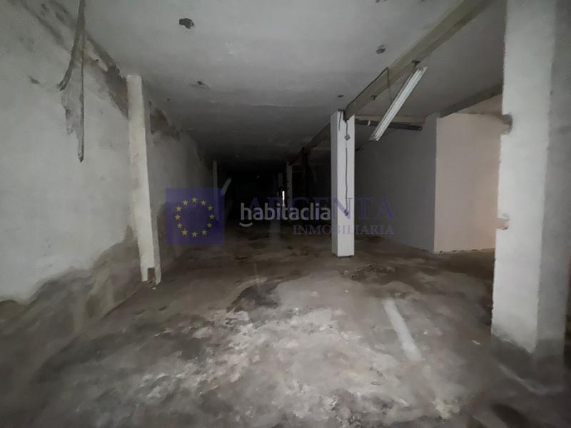 Foto 392bb08a-3501-43f7-928e-5d0b80b24e38. Lloguer local comercial a Centro Cáceres