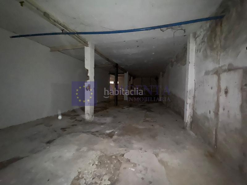 Foto 6dfe2641-a8b7-4ced-a397-9ff5a0bb53c7. Lloguer local comercial a Centro Cáceres