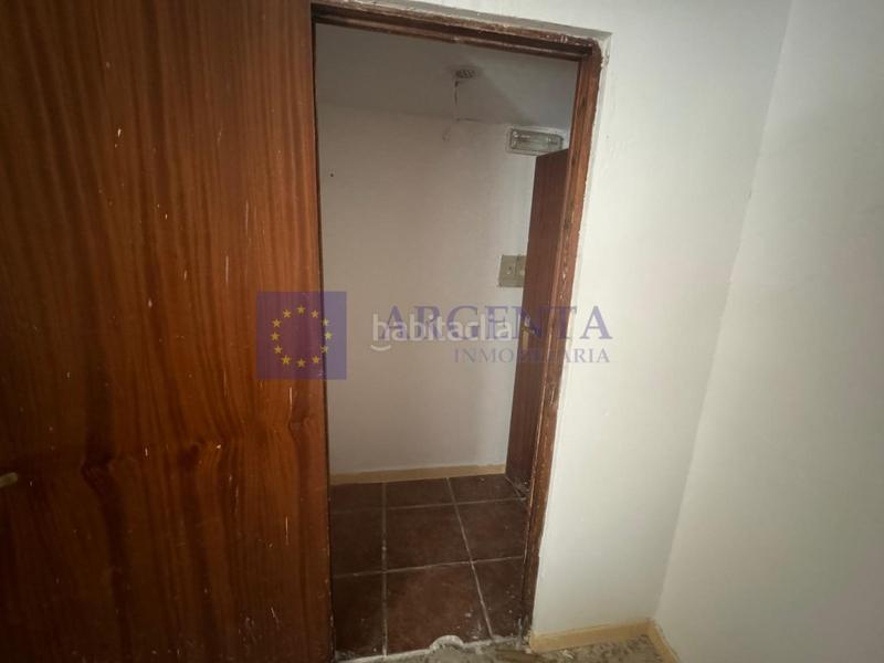 Foto a0528090-0885-4881-adb9-e8a47e91809e. Lloguer local comercial a Centro Cáceres