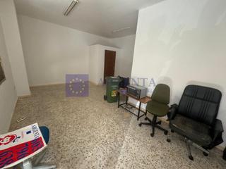 Location Local commercial  N/a. Local centro