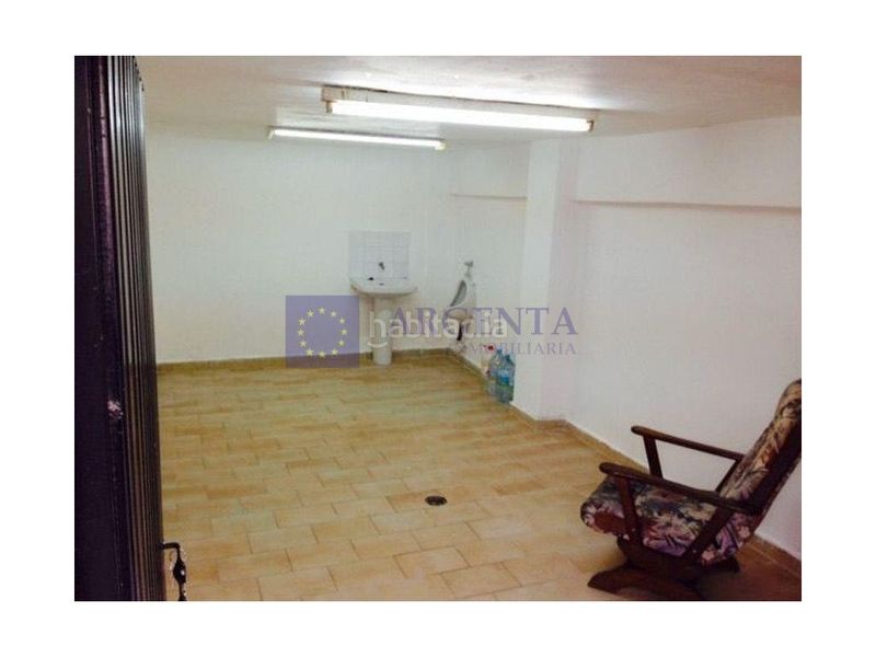 Foto 5321065b-7be7-47cb-827d-76200dfdbbf9. Local comercial a Centro Cáceres