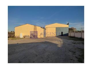 Bâtiment à usage industriel à Malpartida de Cáceres. Parcela rústica con nave malpartida venta