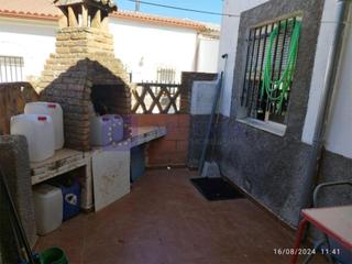 Maison à Estación Arroyo Malpartida. Casa venta arroyomalpartida