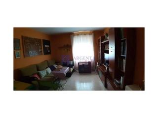 Appartement  N/a. Piso venta zona colón