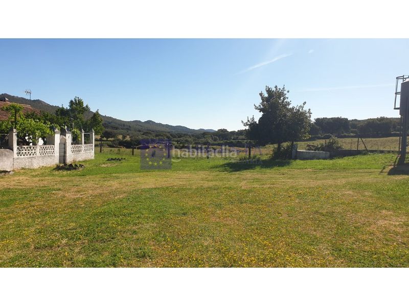 Foto 8960c6ee-4e03-4cd0-b3cc-41b19c8088a7. Casa a Zona Norte - Hospital - Urbanizaciones Plasencia