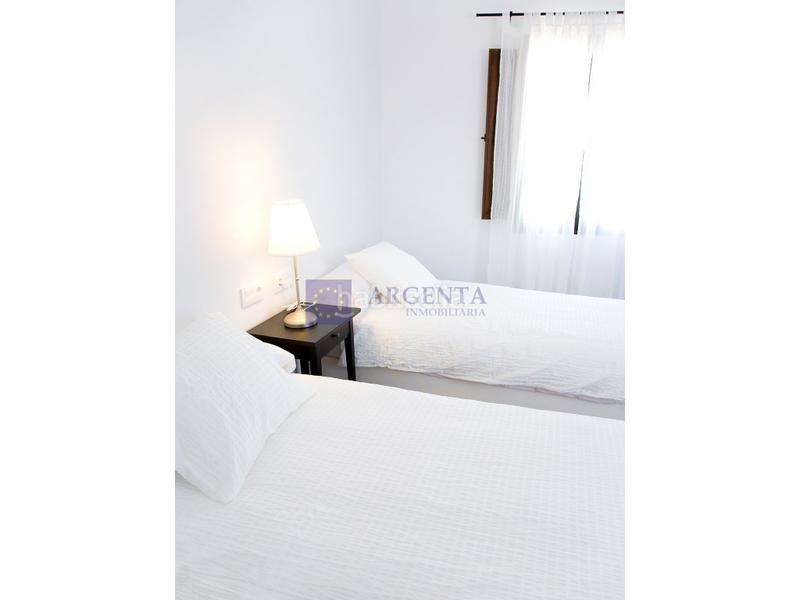 Foto 28d56c8c-75a8-4326-ab83-a5a0b19b82e9. Casa a Torrejón el Rubio