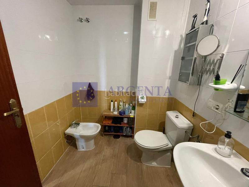 Foto fa29d551-701e-4a04-a9b0-73769d92e95c. Duplex with parking in Montesol - Mejostilla Cáceres