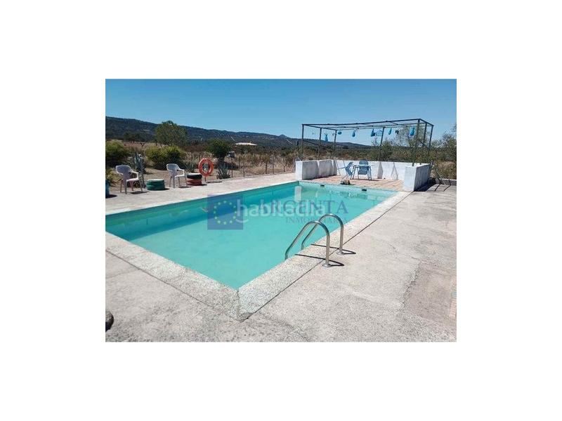 Foto c53fa9bc-ca67-466e-890c-0d0dffd5e311. Masia a Estación Arroyo Malpartida Cáceres