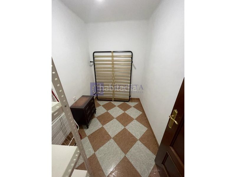 Foto a28712ef-0ff3-4436-a6e9-d92de3f4d09c. Alquiler piso  alquiler Centro en Centro Cáceres